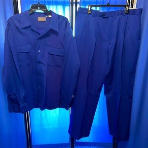 Men’s 2-Piece Suit (Shirt and Pants)